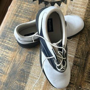 Women’s golf shoes -Dexter
